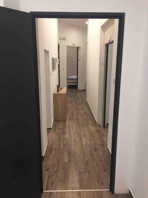 Sliema - 2 Mins From The Beach Apartment Luaran gambar