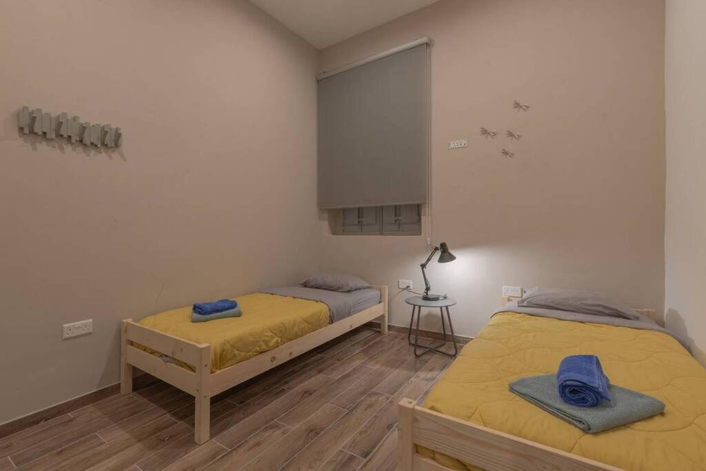 Sliema - 2 Mins From The Beach Apartment Luaran gambar