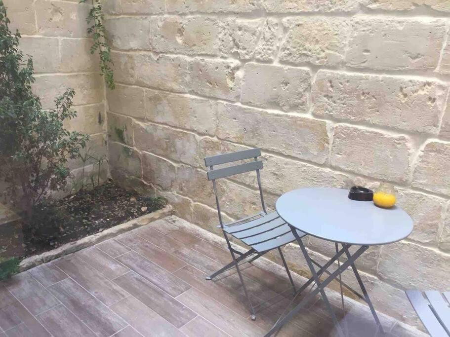 Sliema - 2 Mins From The Beach Apartment Luaran gambar